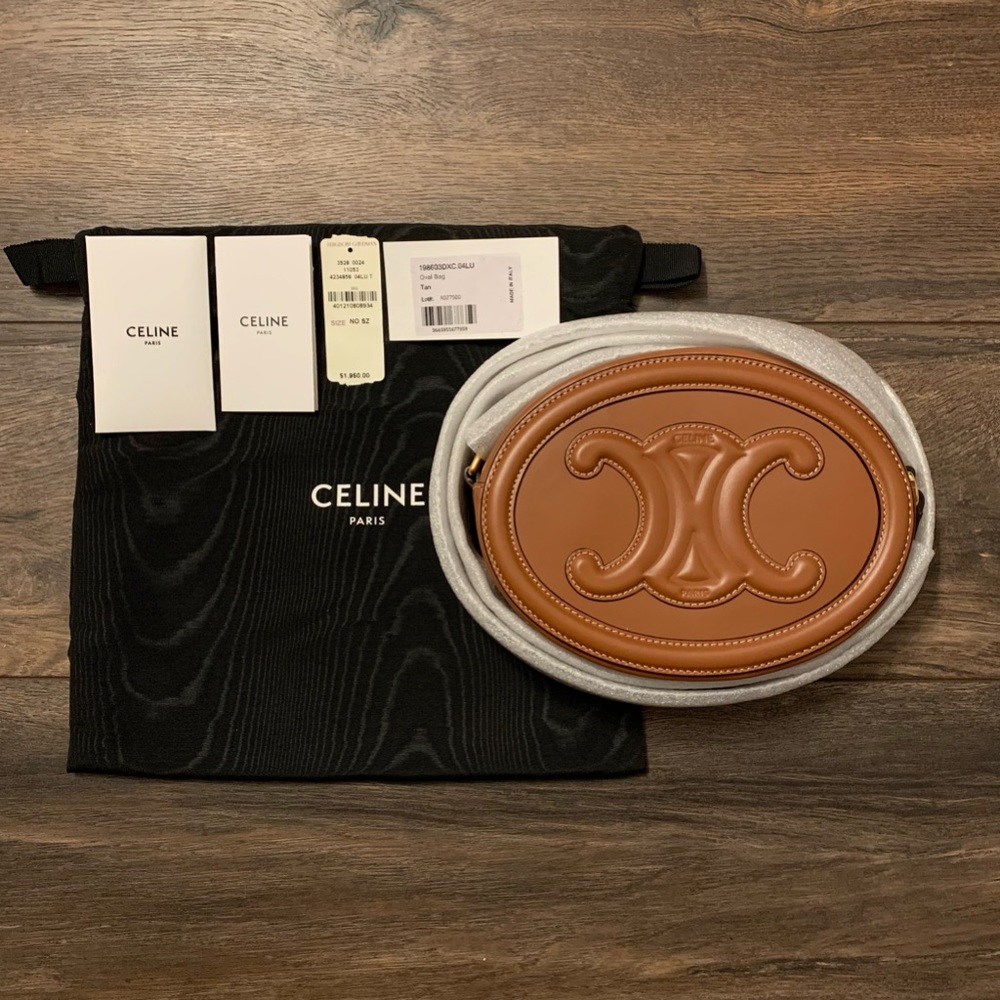 ❌SOLD❌ Celine Oval Bag Cuir Triomphe in Tan Smooth Calfskin